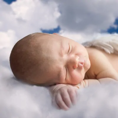 Babyfoto, kleiner Engel